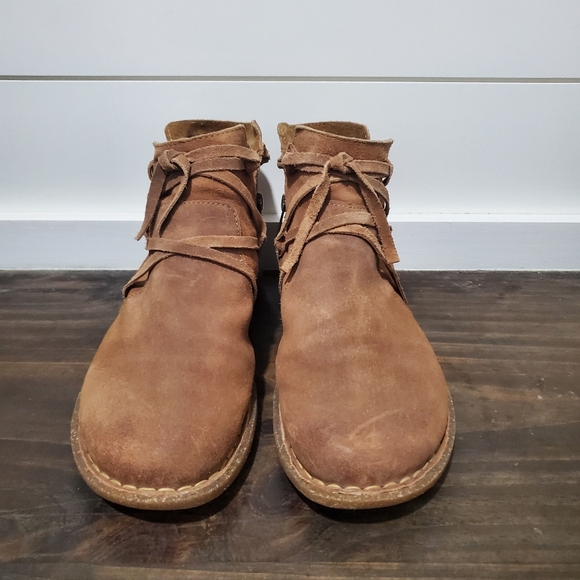 Born Tarklin Boots size 9 - Picture 2 of 9